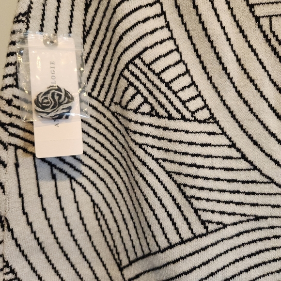 Anthropologie Maeve jovana Sweater Pencil skirt Black and White - Picture 5 of 9